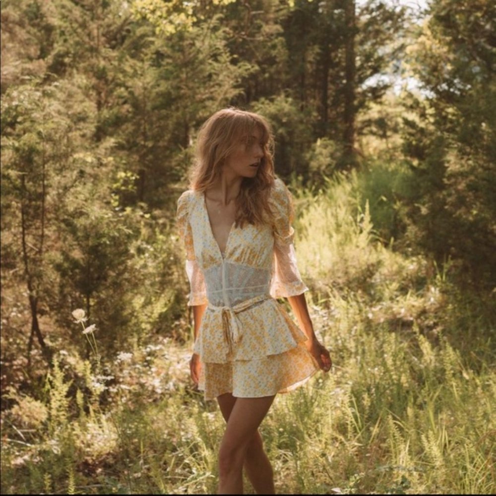For Love & Lemons Daffodil Robe - Picture 2 of 13